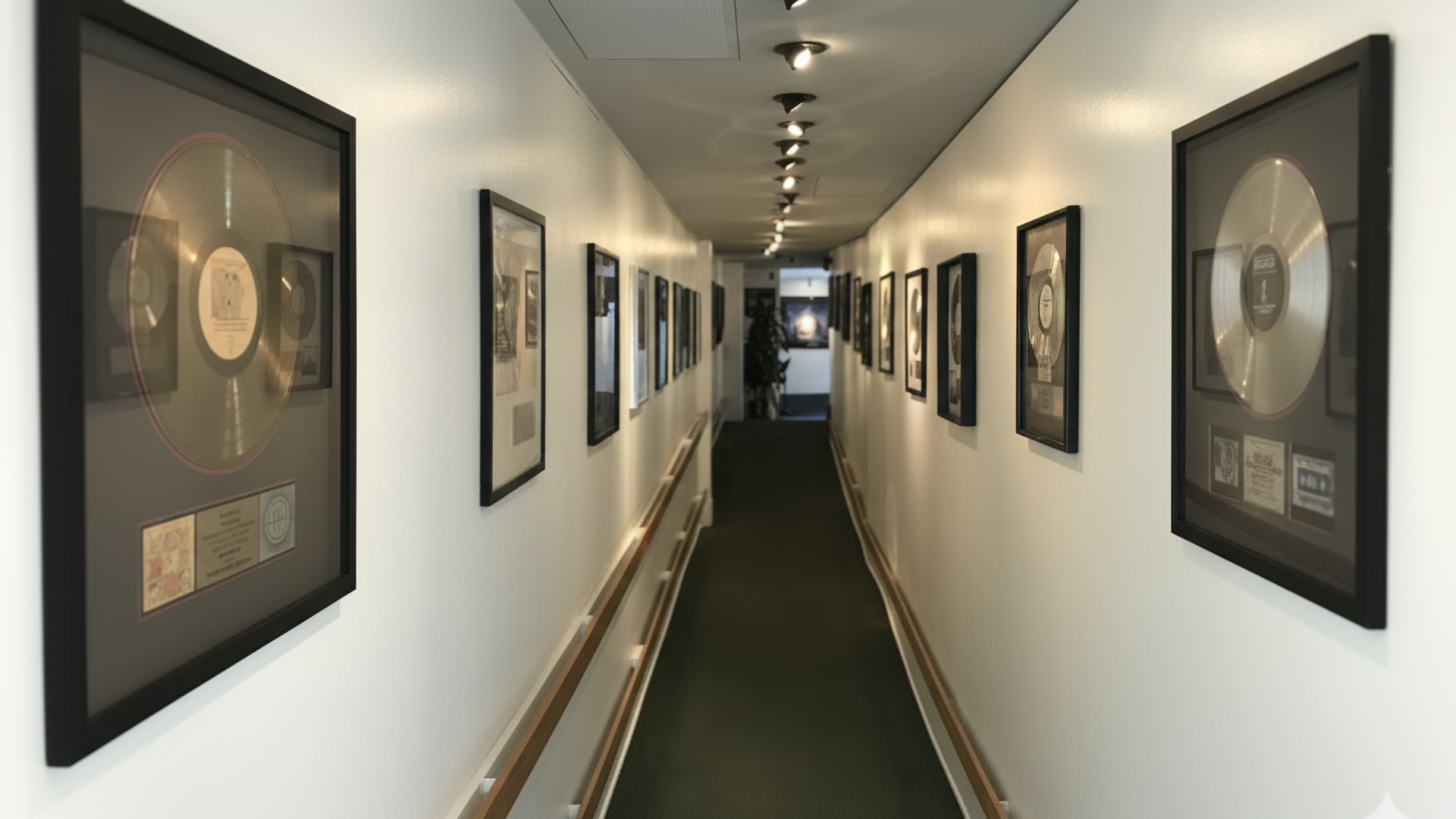 studio 1